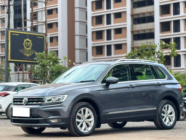 Second-hand 2019 Volkswagen Tiguan 2.0 TDI Comfortline for sale in Surat-8