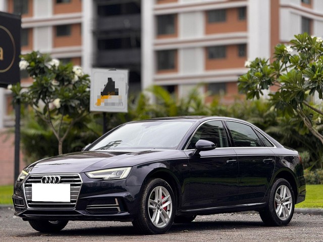 Second-hand 2018 Audi A4 35 TDI Technology for sale in Surat-4