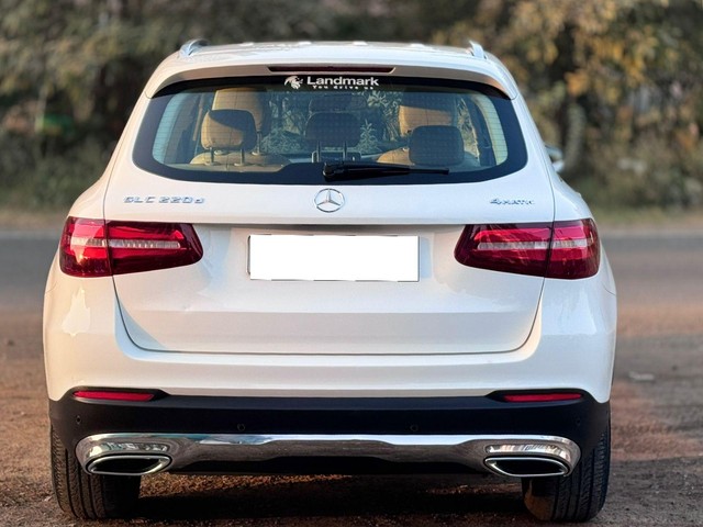 Mercedes-Benz GLC 220d 4MATIC Style Second-hand 2017 Mercedes-Benz GLC 220d 4MATIC Style for sale in Surat-2