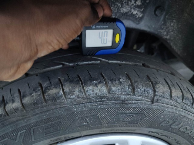 Second-hand 2015 Maruti Suzuki Alto 800 VXI for sale in Visakhapatnam-34