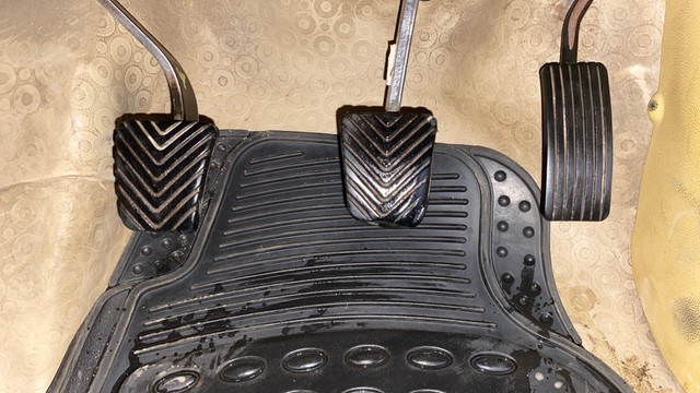 Second-hand 2015 Hyundai Creta 1.6 CRDi SX Plus for sale in Thane-14