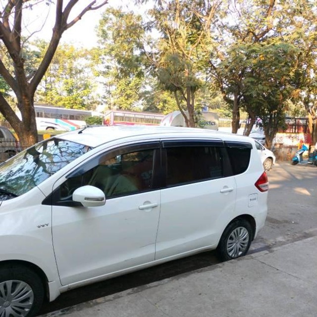 Second-hand 2013 Maruti Suzuki Ertiga VXI for sale in Navi Mumbai-6