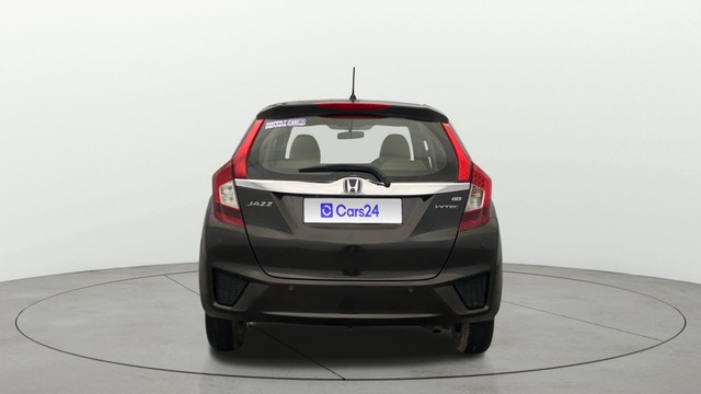 Second-hand 2019 Honda Jazz VX CVT for sale in Lucknow-3