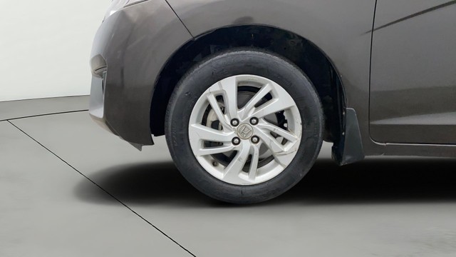 Second-hand 2019 Honda Jazz VX CVT for sale in Lucknow-26