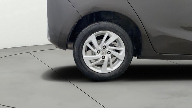 Second-hand 2019 Honda Jazz VX CVT for sale in Lucknow-25