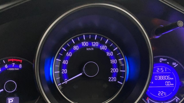 Second-hand 2019 Honda Jazz VX CVT for sale in Lucknow-11