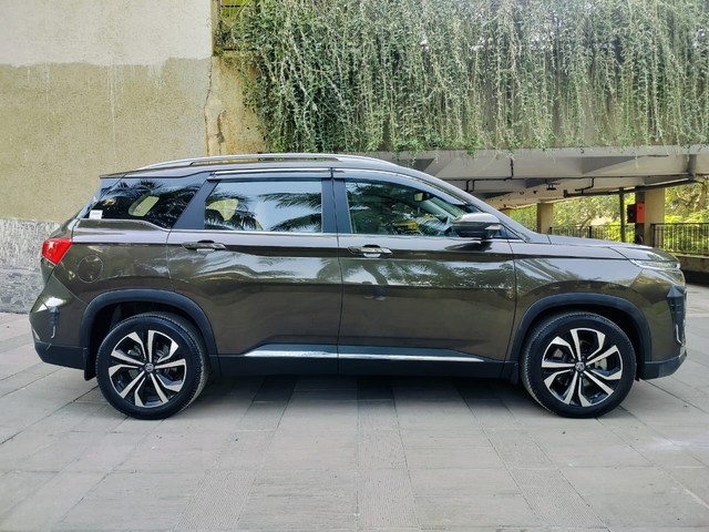 MG Hector Savvy Pro CVT 2023-2025 Second-hand 2025 MG Hector Savvy Pro CVT 2023-2025 for sale in Mumbai-1