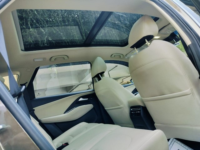 MG Hector Savvy Pro CVT 2023-2025 Second-hand 2025 MG Hector Savvy Pro CVT 2023-2025 for sale in Mumbai-10