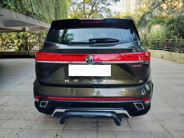 MG Hector Savvy Pro CVT 2023-2025 Second-hand 2025 MG Hector Savvy Pro CVT 2023-2025 for sale in Mumbai-2