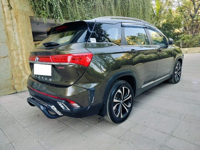 MG Hector Savvy Pro CVT 2023-2025 Second-hand 2025 MG Hector Savvy Pro CVT 2023-2025 for sale in Mumbai-9