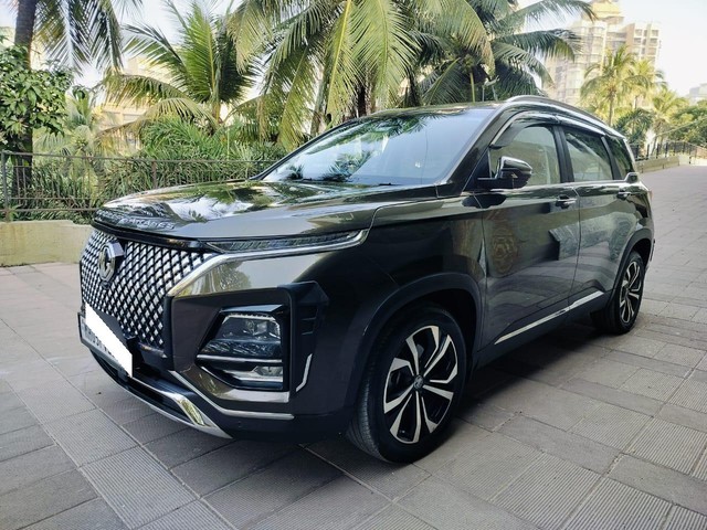 MG Hector Savvy Pro CVT 2023-2025 Second-hand 2025 MG Hector Savvy Pro CVT 2023-2025 for sale in Mumbai-6