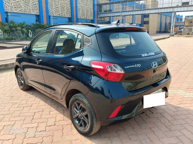 Second-hand 2020 Hyundai Grand i10 Nios Sportz for sale in Kolkata-9