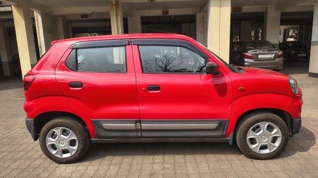 Second-hand 2024 Maruti Suzuki S-Presso VXI for sale in Raipur-3