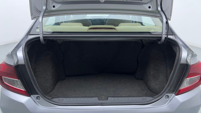 Second-hand 2019 Honda Amaze V for sale in Gurgaon-9