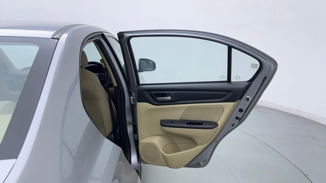 Second-hand 2019 Honda Amaze V for sale in Gurgaon-29