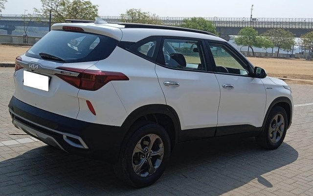 Kia Seltos HTK Plus AT D Second-hand 2022 Kia Seltos HTK Plus AT D for sale in Ahmedabad-1