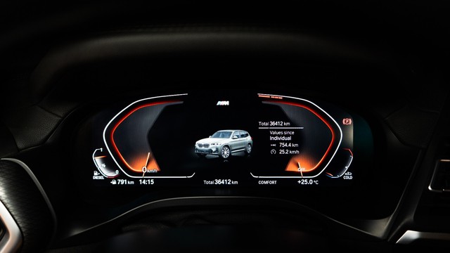 Second-hand 2023 BMW X3 xDrive20d M Sport for sale in New Delhi-16