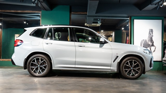 Second-hand 2023 BMW X3 xDrive20d M Sport for sale in New Delhi-1