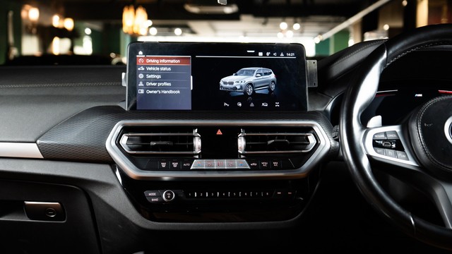 Second-hand 2023 BMW X3 xDrive20d M Sport for sale in New Delhi-8