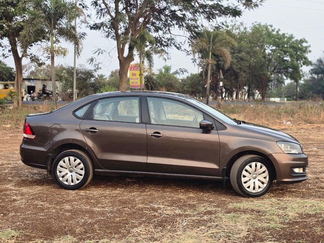 Volkswagen Vento 1.5 TDI Comfortline Second-hand 2015 Volkswagen Vento 1.5 TDI Comfortline for sale in Nashik-1