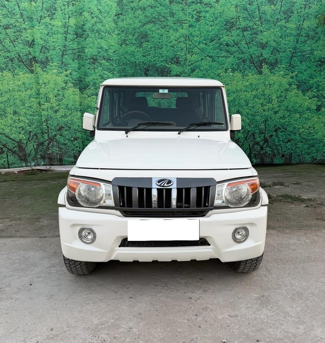 Second-hand 2018 Mahindra Bolero ZLX for sale in New Delhi-4