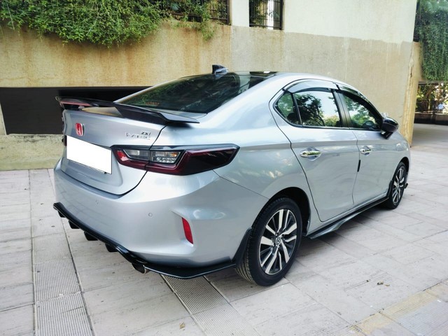 Second-hand 2022 Honda City ZX CVT for sale in Mumbai-14