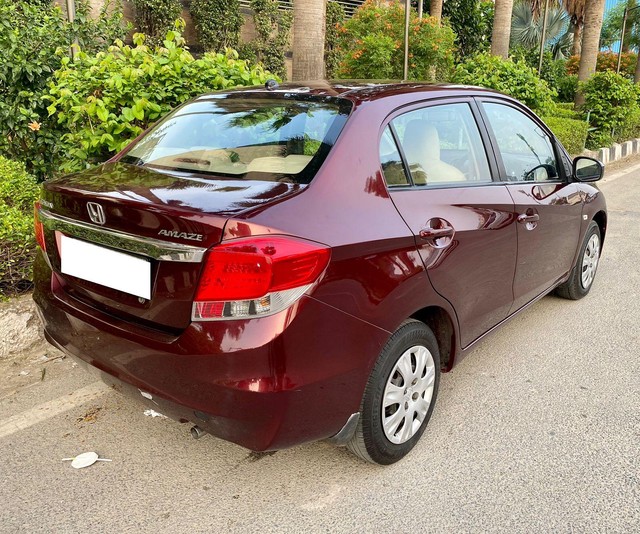Honda Amaze S AT i-Vtech Second-hand 2015 Honda Amaze S AT i-Vtech for sale in New Delhi-10