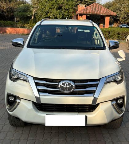 2018 Toyota Fortuner 2.8 2WD MT BSIV