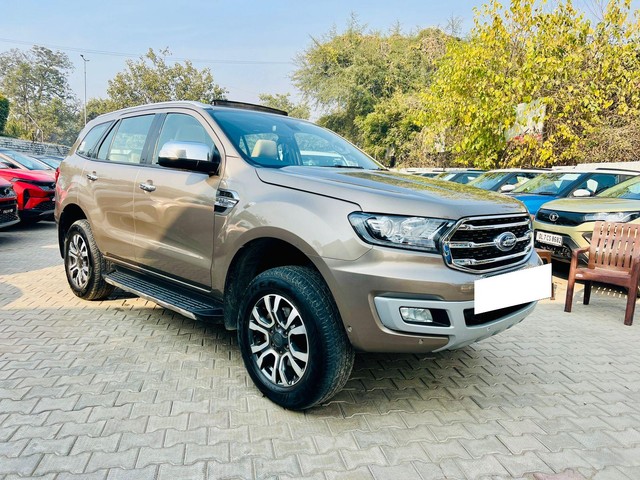 Second-hand 2019 Ford Endeavour Titanium Plus 4X2 for sale in Faridabad-9