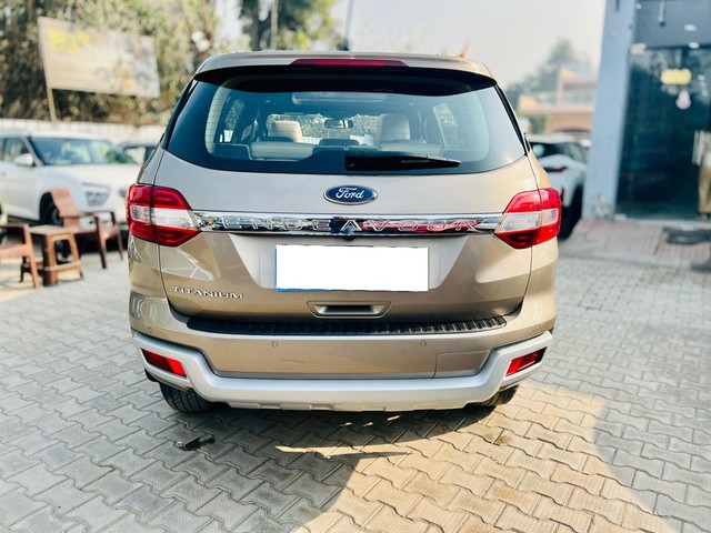 Second-hand 2019 Ford Endeavour Titanium Plus 4X2 for sale in Faridabad-2
