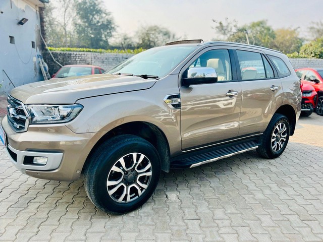 Second-hand 2019 Ford Endeavour Titanium Plus 4X2 for sale in Faridabad-11