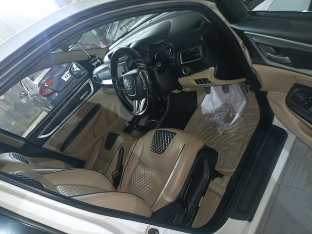 Second-hand 2022 Honda Amaze 2nd Gen VX BSVI for sale in Hisar-2