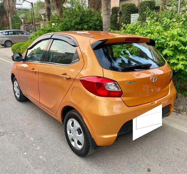 Second-hand 2016 Tata Tiago 1.2 Revotron XZ for sale in New Delhi-4