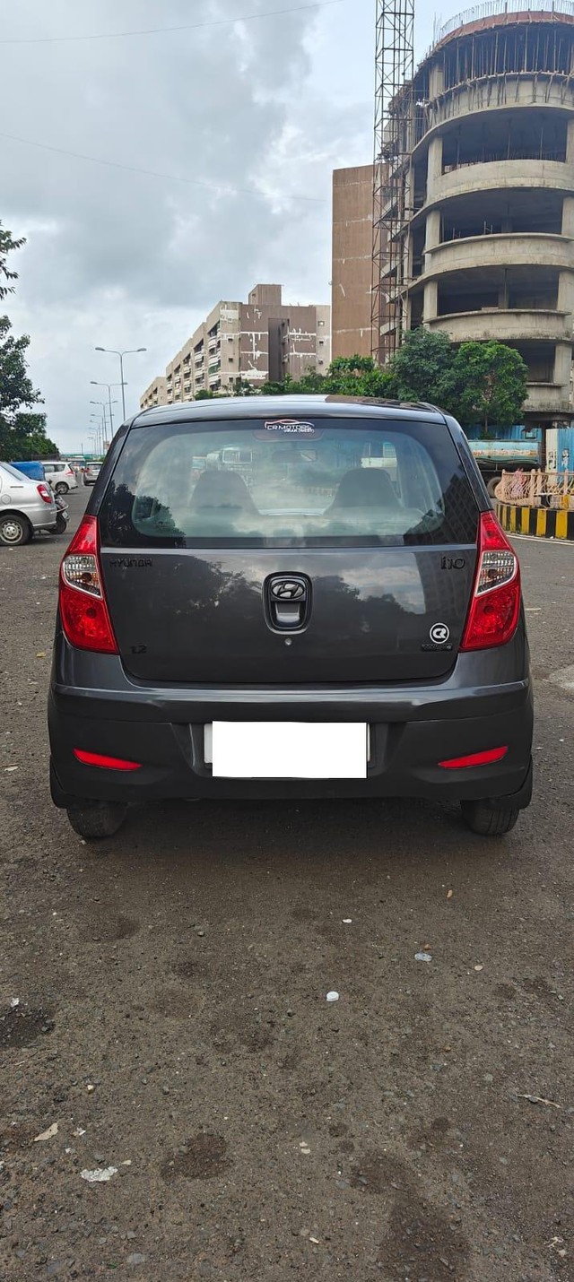 Second-hand 2011 Hyundai i10 Magna for sale in Mumbai-1