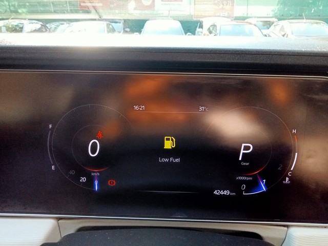 Second-hand 2022 Mahindra XUV700 AX5 AT BSVI for sale in Thane-10