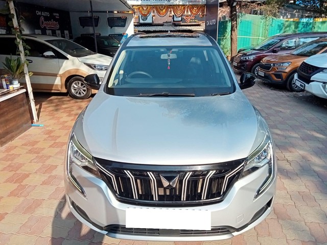 Second-hand 2022 Mahindra XUV700 AX5 AT BSVI for sale in Thane-3