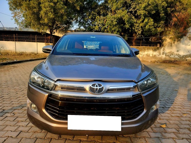 Second-hand 2020 Toyota Innova Crysta 2.8 GX AT BSIV for sale in New Delhi-7