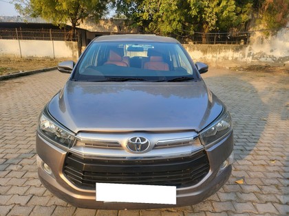 Second-hand 2020 Toyota Innova Crysta 2.8 GX AT BSIV for sale in New Delhi