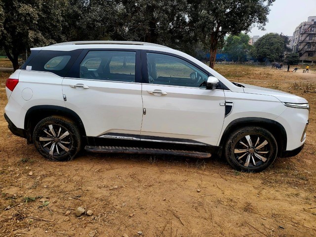 Second-hand 2020 MG Hector Sharp Diesel MT for sale in New Delhi-9