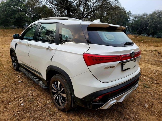 Second-hand 2020 MG Hector Sharp Diesel MT for sale in New Delhi-3