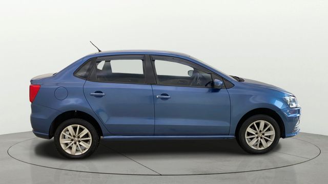 Volkswagen Ameo 1.2 MPI Highline Second-hand 2017 Volkswagen Ameo 1.2 MPI Highline for sale in Thane