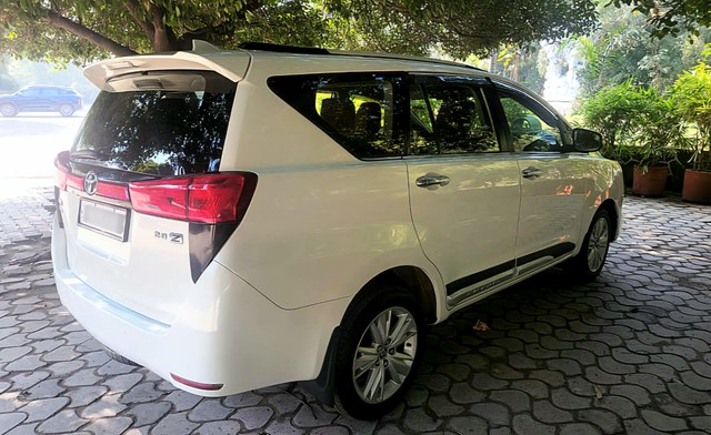 Toyota Innova Crysta 2.8 ZX AT BSIV Second-hand 2017 Toyota Innova Crysta 2.8 ZX AT BSIV for sale in New Delhi-6