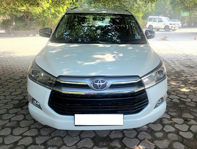Toyota Innova Crysta 2.8 ZX AT BSIV Second-hand 2017 Toyota Innova Crysta 2.8 ZX AT BSIV for sale in New Delhi-2