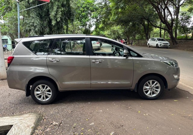 Second-hand 2019 Toyota Innova Crysta 2.8 GX AT BSIV for sale in Ahmednagar-1