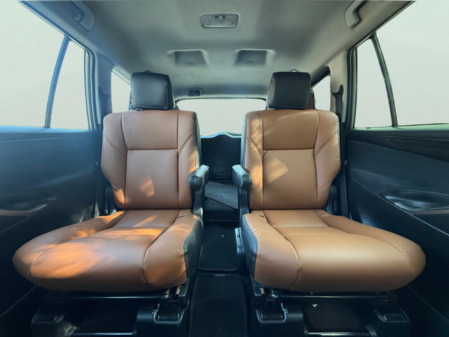 Second-hand 2019 Toyota Innova Crysta 2.4 VX MT BSIV for sale in New Delhi-13