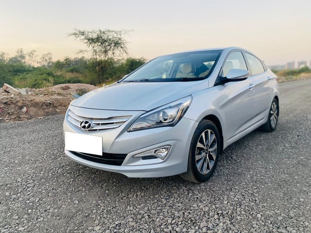 Second-hand 2015 Hyundai Verna 1.6 VTVT S for sale in Ahmedabad-4