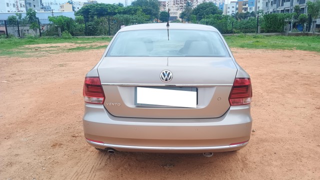 Second-hand 2018 Volkswagen Vento 1.6 Highline for sale in Bangalore-2