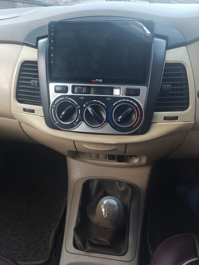 Second-hand 2008 Toyota Innova 2.5 V Diesel 8-seater for sale in Mumbai-6