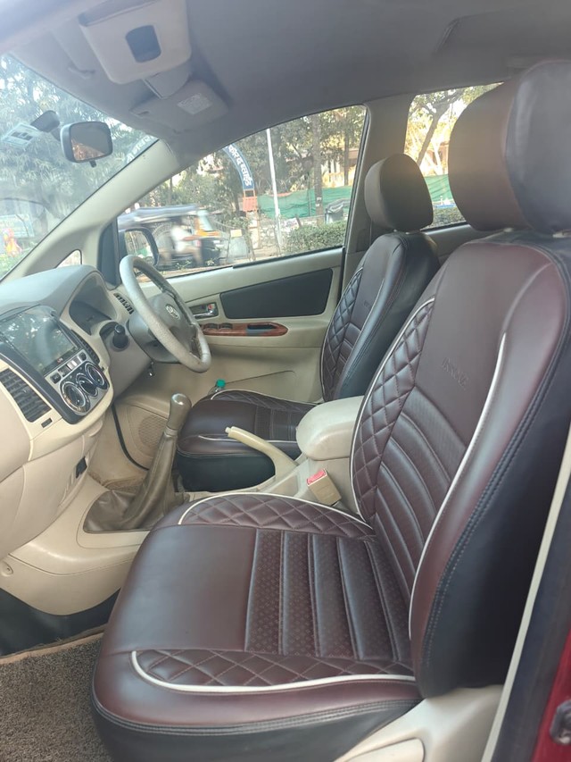 Second-hand 2008 Toyota Innova 2.5 V Diesel 8-seater for sale in Mumbai-10