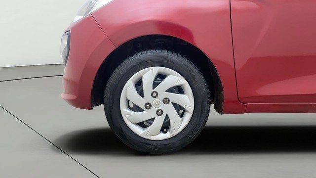 Second-hand 2020 Hyundai Santro Sportz for sale in Hyderabad-25